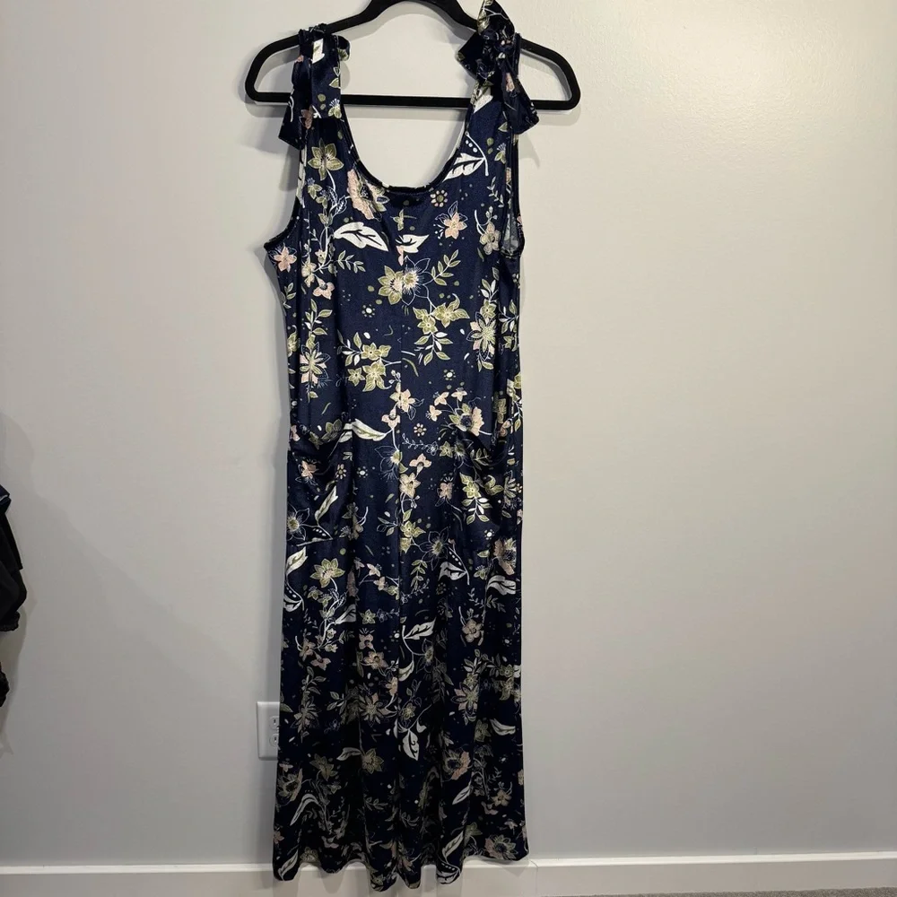 Earthbound Blue‎ Floral Sleeveless Velvet Wide Leg Stretch Jumpsuit Pockets